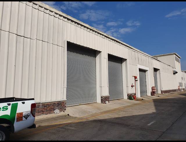 2,184M² FACTORY TO LET IN SACKS CIRCLE INDUSTRIAL